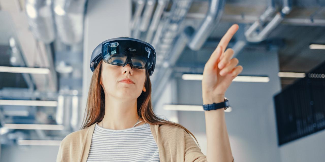 The Mainstream Push of AR/VR Creates Hardware Revolution